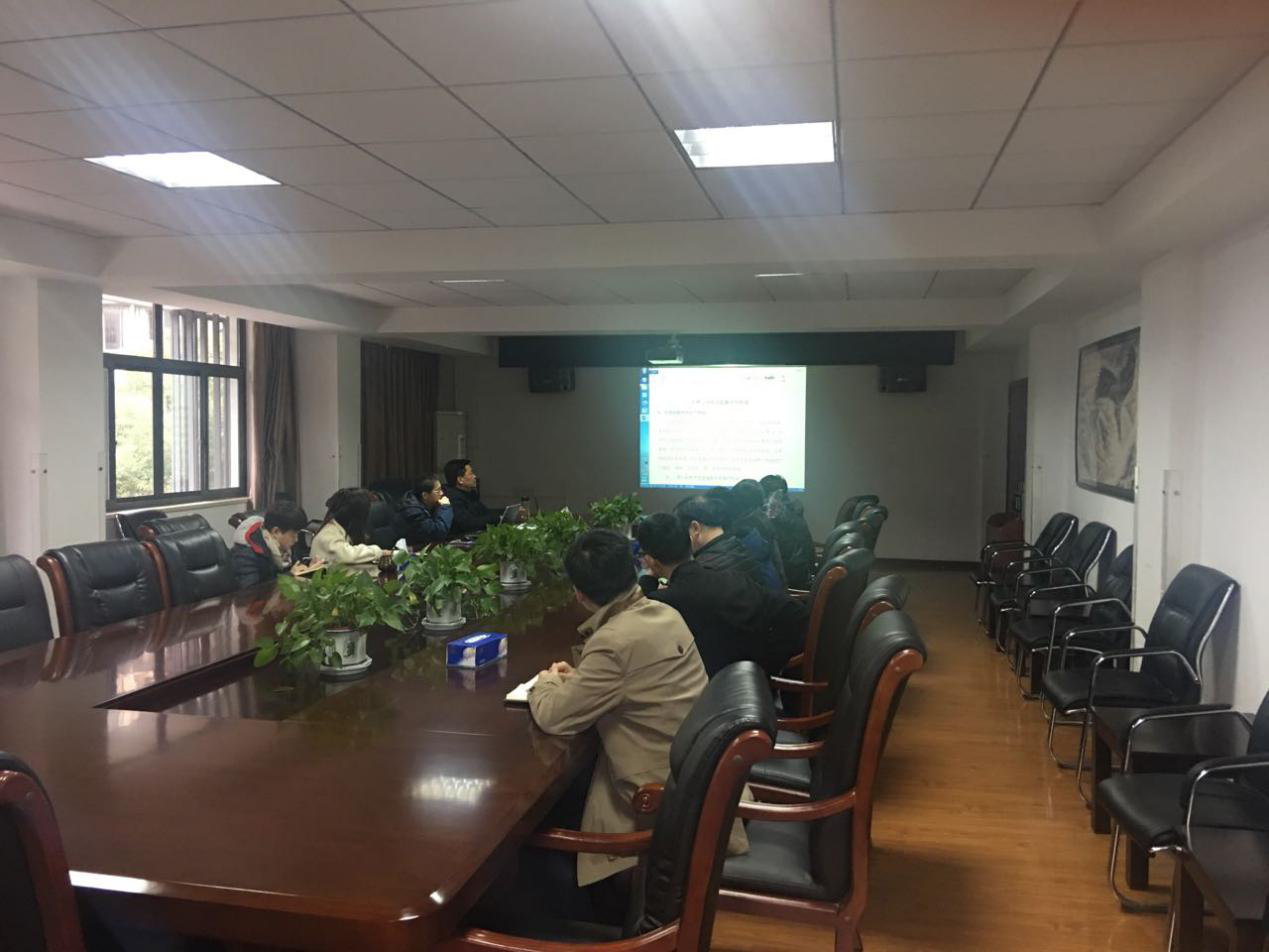时刻不忘学习，努力提升自我