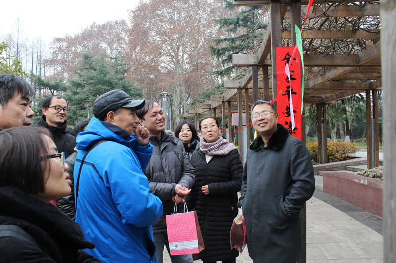 武燃设计院开展2020年迎新年猜灯谜游园活动