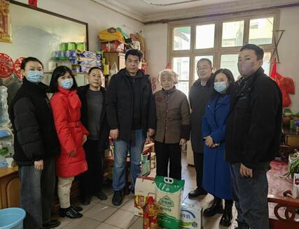 走访慰问送温情，结对帮扶暖人心——武燃设计院走访慰问结对共建社区居民